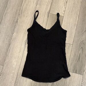 Black Women's Camisole Top Junior size M medium tank top in good used condition